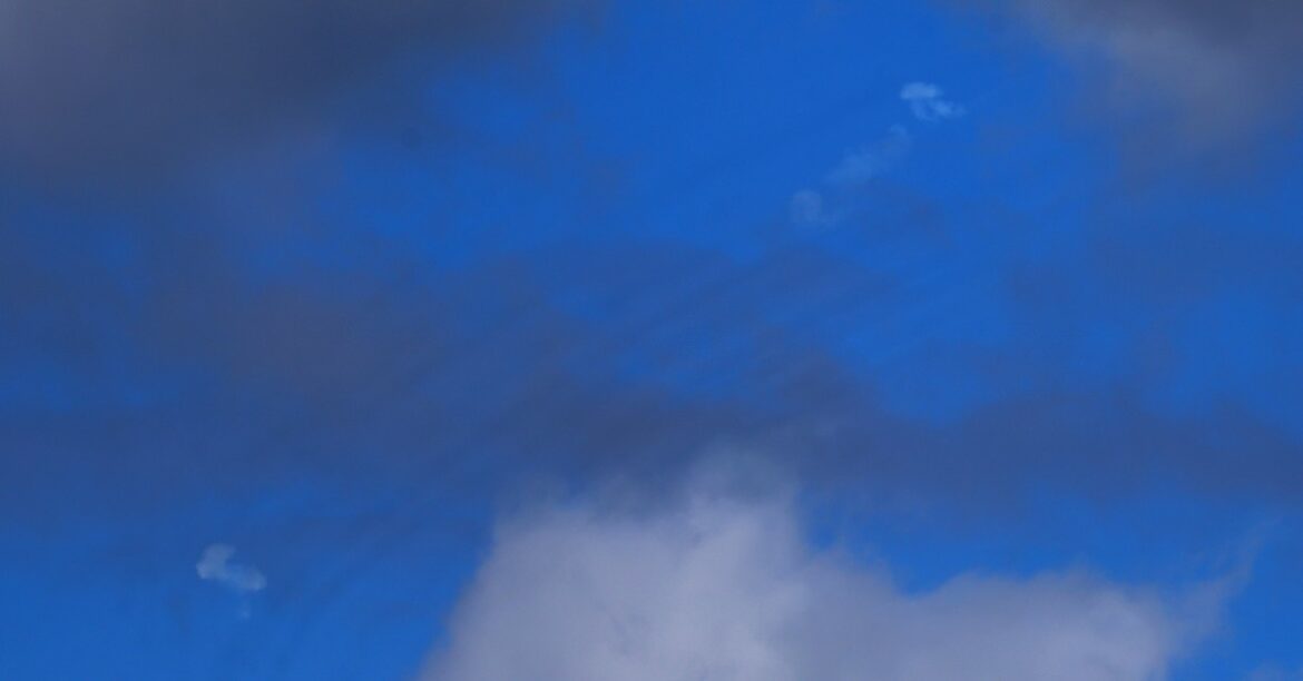 Испания критикует нападение на Иран, Италия демонстрирует солидарность с мирным населением, Украина поддерживает операцию
