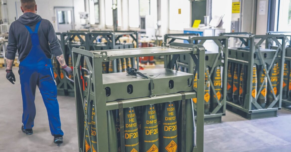 Мировая промышленность находится на подъеме. Германия все еще ждет восстановления. Немецкий производственный сектор получает все больше заказов, но пока это не приводит к увеличению производства. Проблемы автомобильной промышленности продолжаются... сегодня, 107 минут назад
