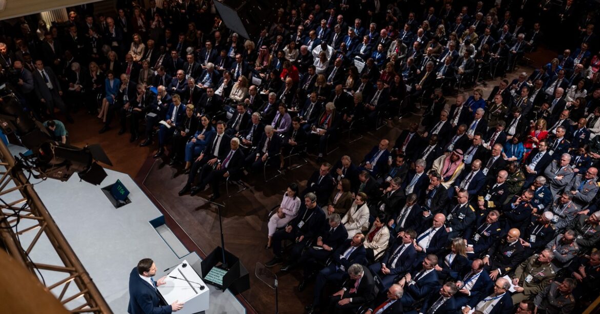 Доклад Мюнхенской конференции по безопасности: как европейские элиты описывают Дональда Трампа
