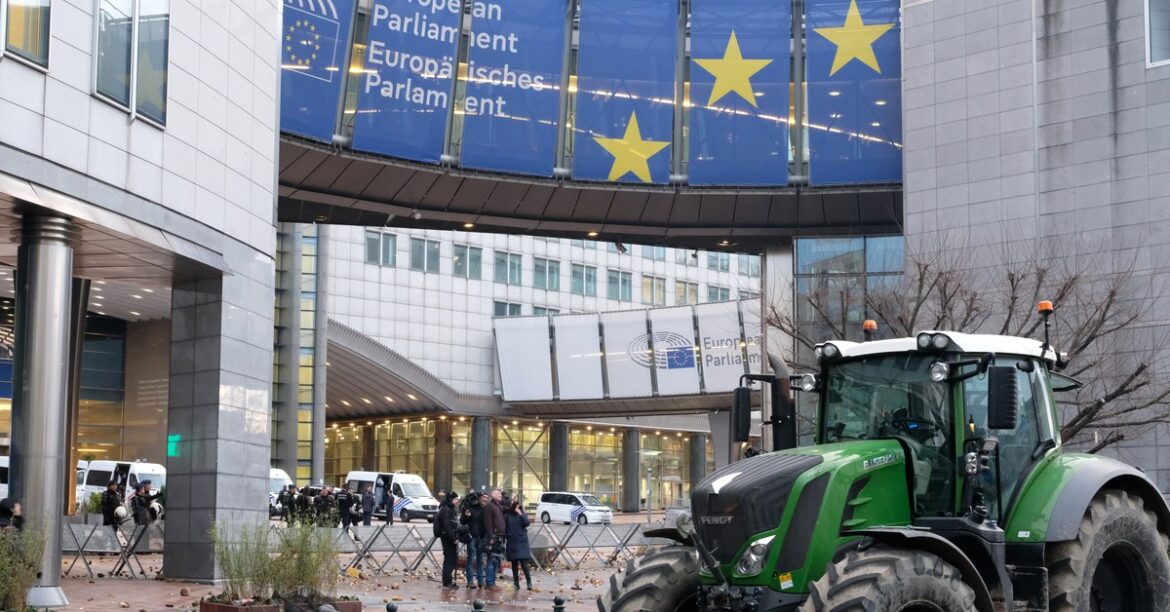 Соглашение ЕС-МЕРКОСУР: Европейский парламент принял положение о защите сельского хозяйства
