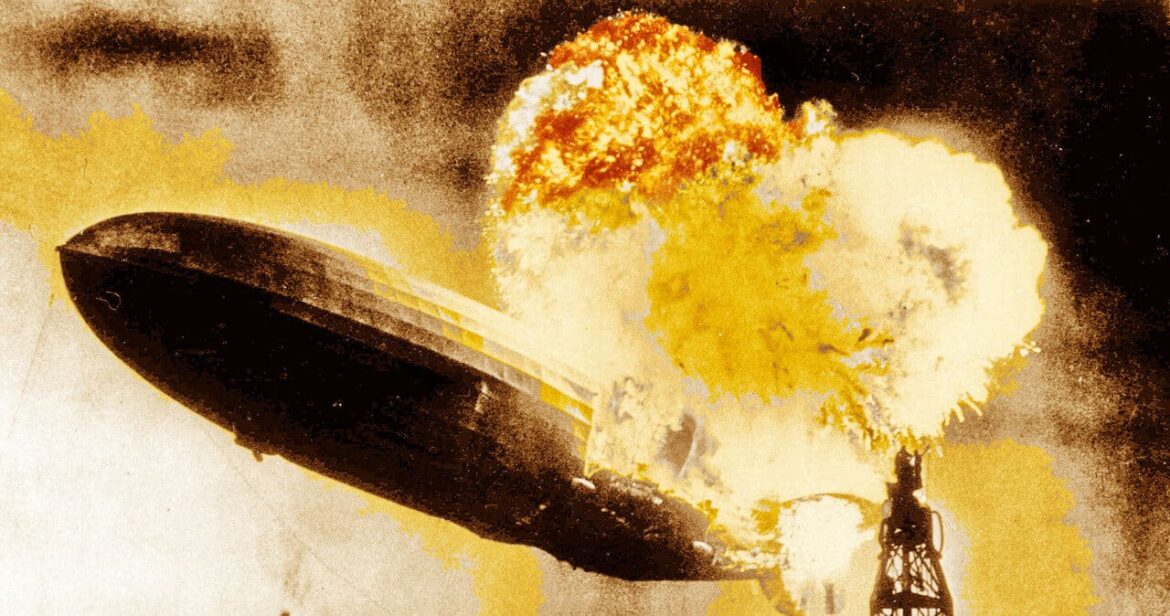 Макклеллан: Над Уолл-стрит висит предзнаменование Гинденбурга. Крах фондового рынка?
