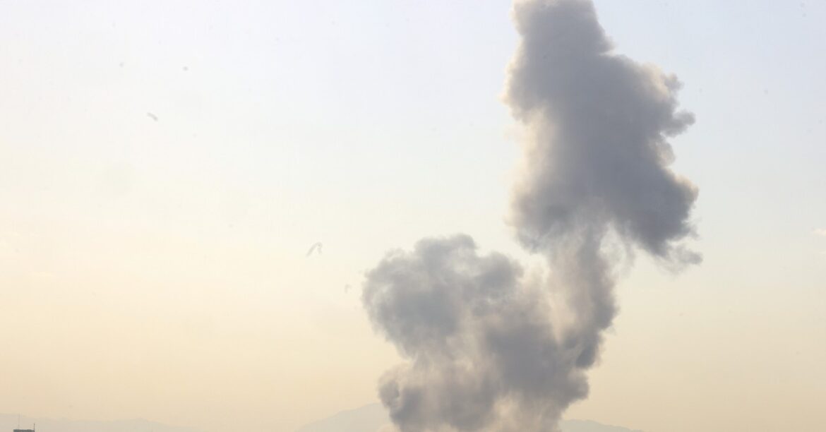 Нападение на Иран. Трамп: Армия США начала крупную боевую операцию
