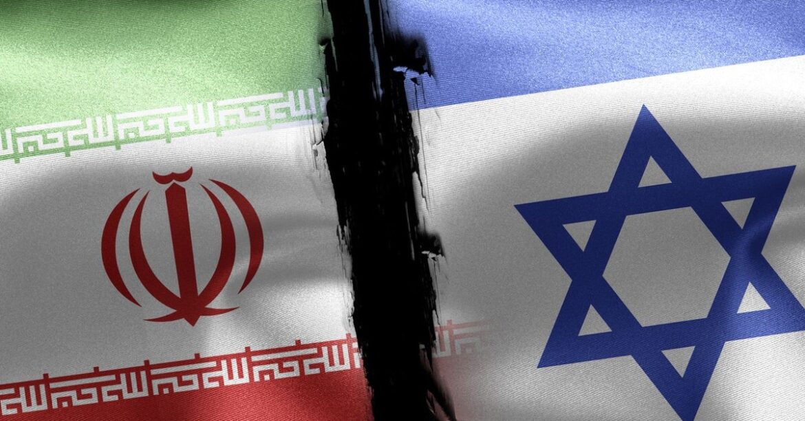 Израиль начинает превентивную атаку на Иран. Воздушное пространство закрыто
