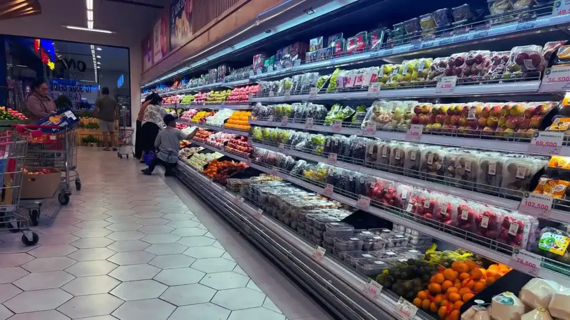 Центральное статистическое управление нас обманывает? Цены растут гораздо быстрее, чем показывают официальные данные. Шоппинг становится дороже, но не стоит ли нам жаловаться?
