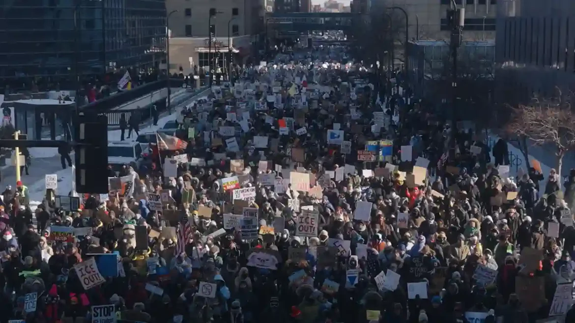 Это сегодня! «Нет королей» — Америка без королей, или еще один великий марш против Трампа
