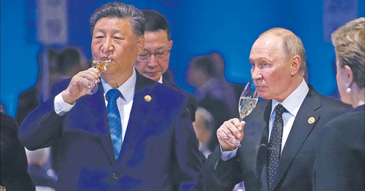 Новая «ось зла» умывает руки. Почему Китай не хочет помочь Ирану? Россия и Китай возмущены нападением на Иран, но приходить на помощь своему союзнику не намерены. Пекин не хочет втягивать силы в конфликт, он рассчитывает... сегодня, 44 минуты назад
