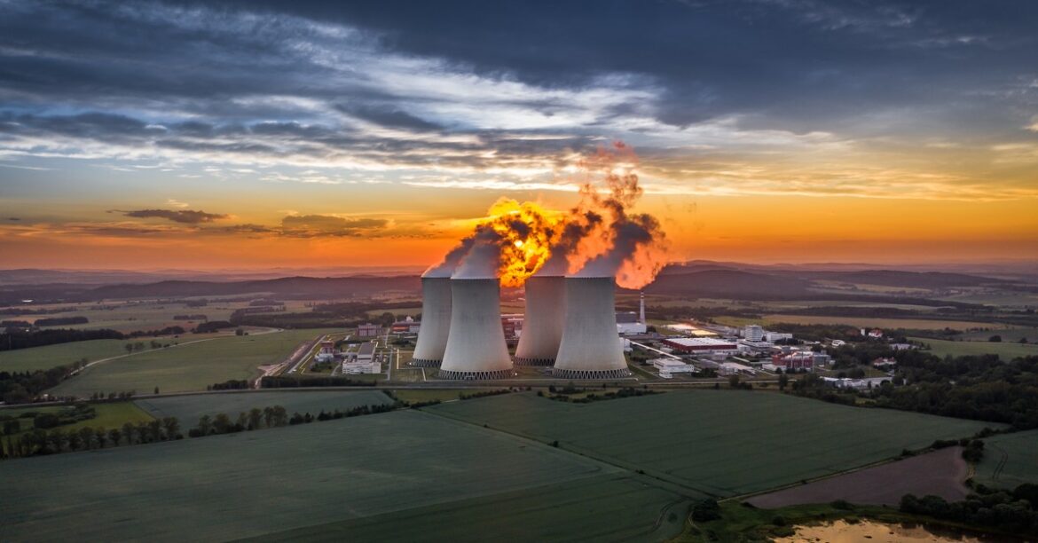 Нападения на Иран, вероятно, не нанесли ущерба ядерным объектам. В настоящее время нет никаких сигналов о том, что ядерные объекты в Иране были повреждены в результате атак США и Израиля - глава... сегодня, 99 минут назад
